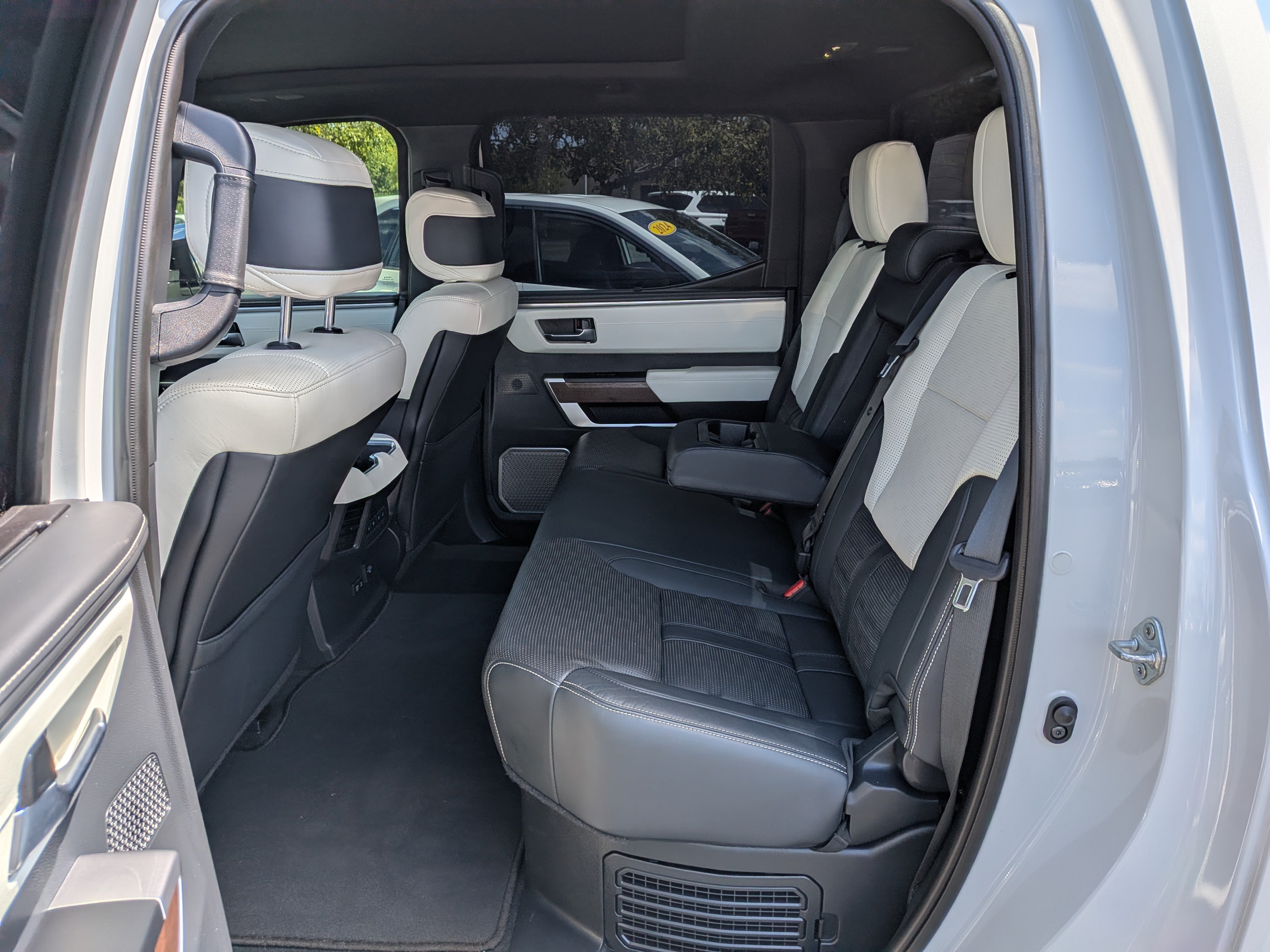 Used 2023 Toyota Tundra Capstone AWD/4WD image 22