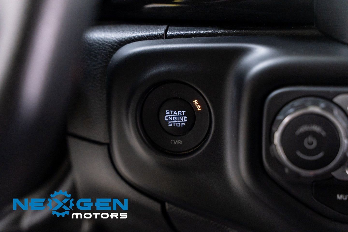 Used 2023 Jeep Wrangler Unlimited Rubicon 392 w/ Xtreme Recon 35" Tire Package image 18