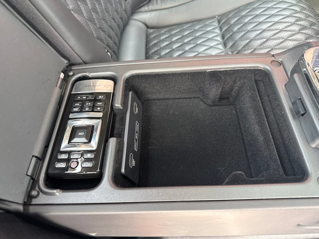 Used 2017 Jaguar XJ L Portfolio AWD/4WD image 75