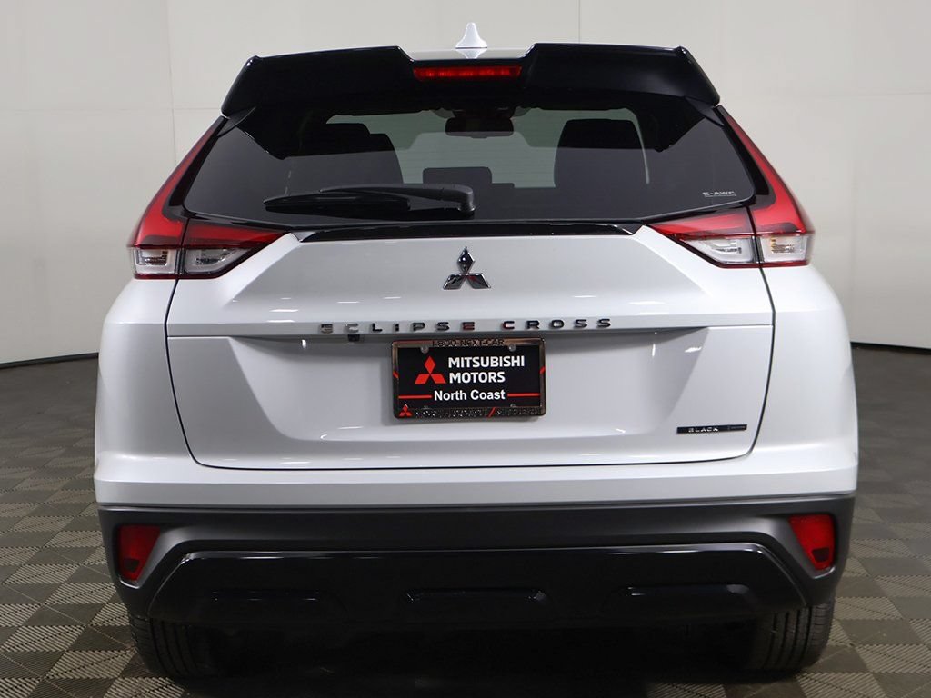 New 2026 Mitsubishi Eclipse Cross AWD image 13
