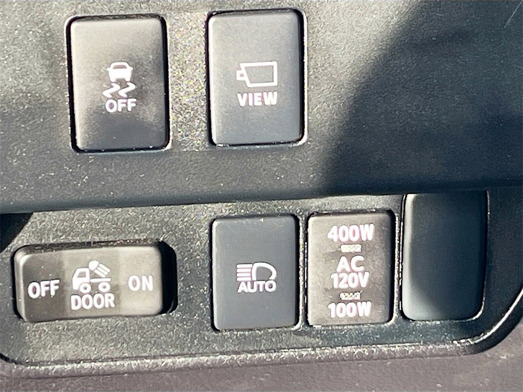 Used 2023 Toyota Tacoma TRD Sport image 10