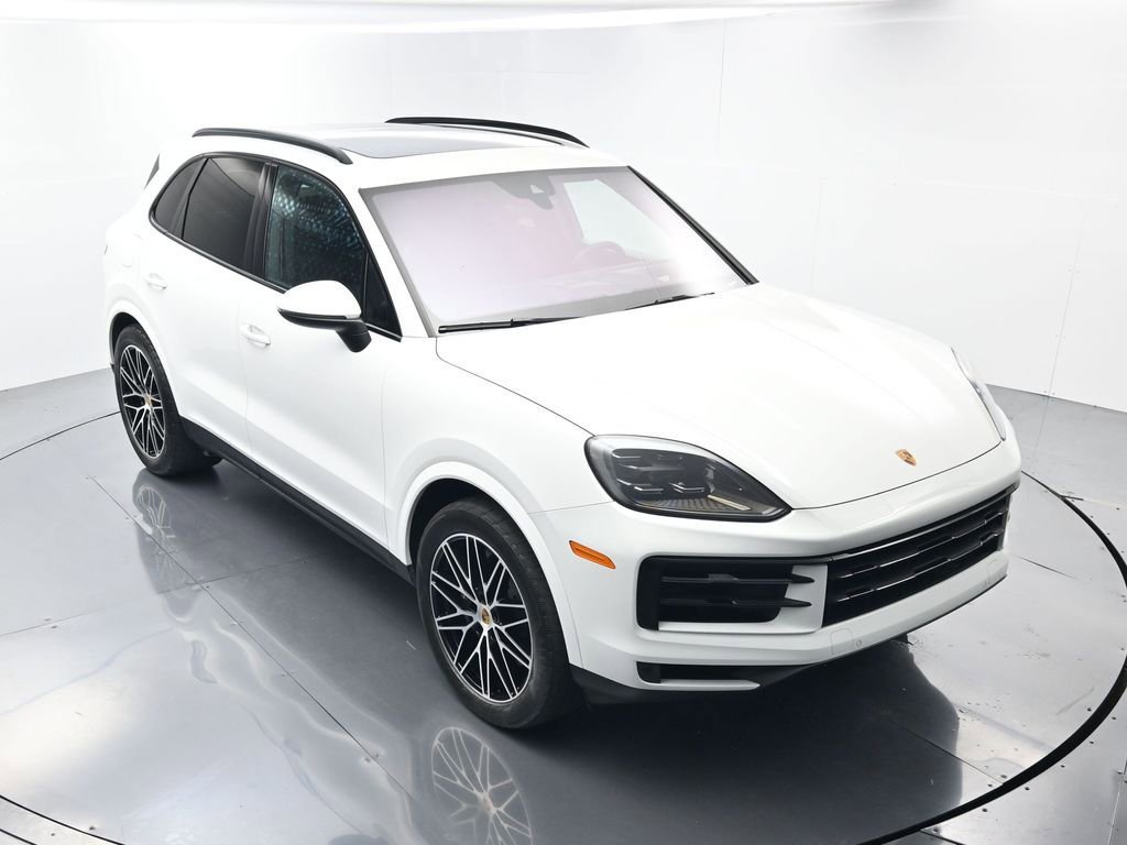 Certified 2024 Porsche Cayenne image 39