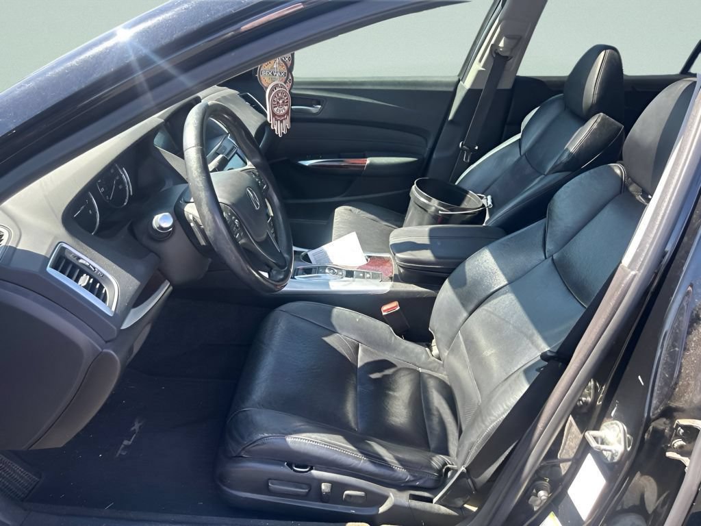 Used 2016 Acura TLX w/ Technology Package FWD image 15