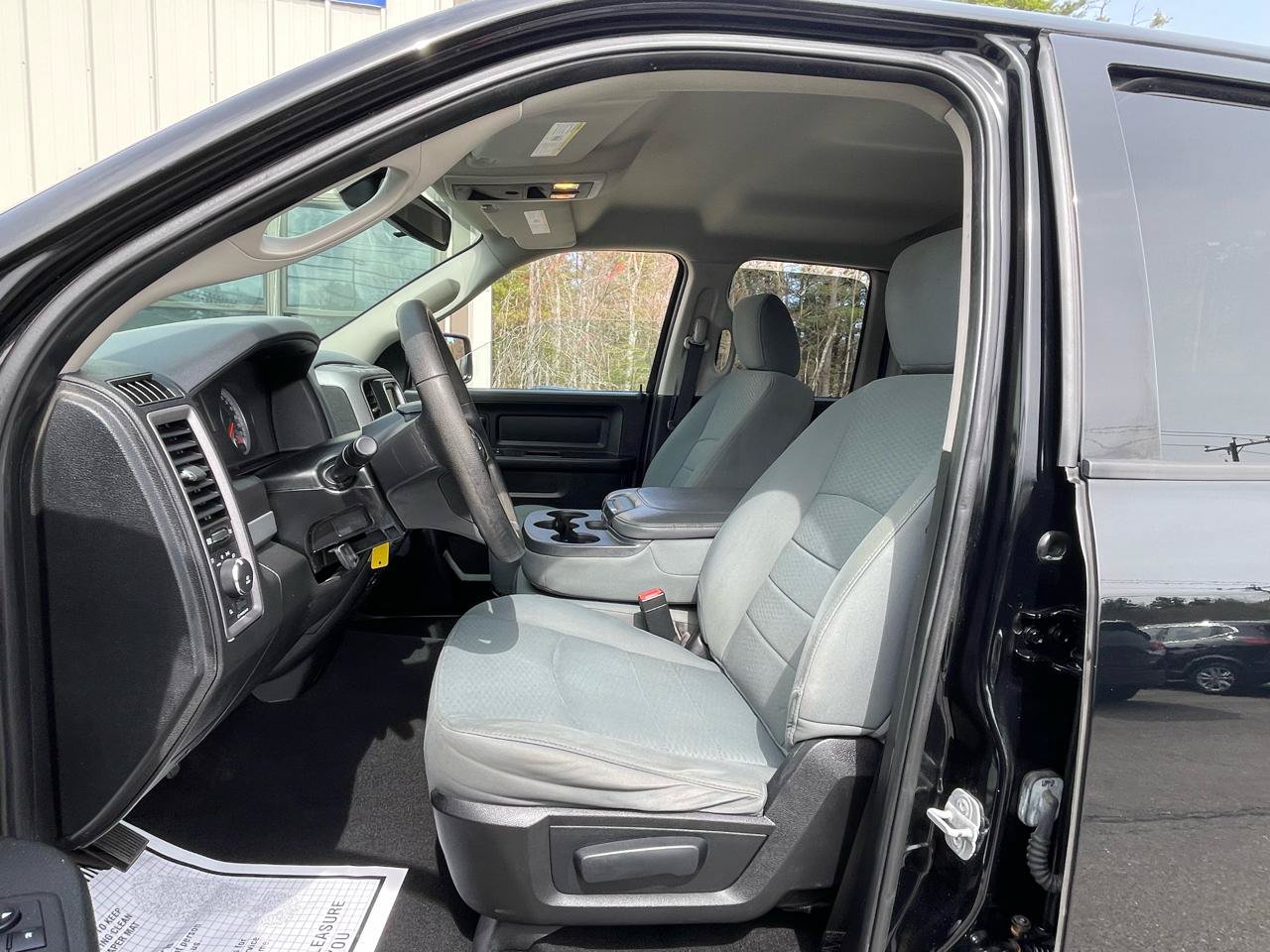Used 2014 RAM 1500 Express AWD/4WD image 11