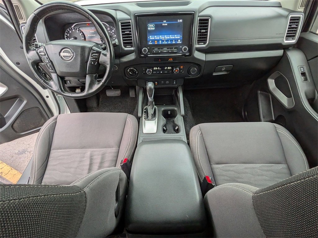 Used 2023 Nissan Frontier SV w/ SV Convenience Package image 17