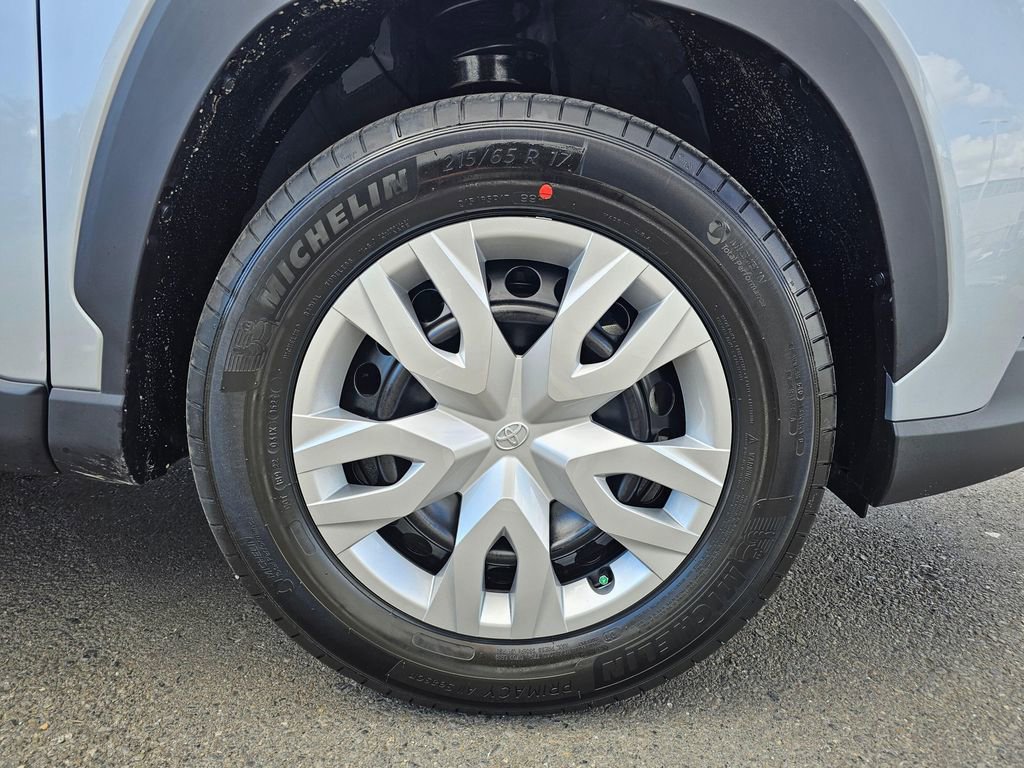 New 2026 Toyota Corolla Cross L image 9