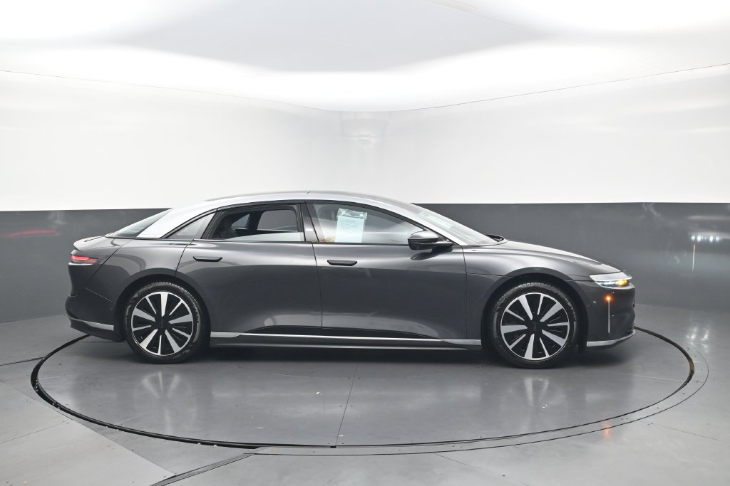 Used 2023 Lucid Air Touring AWD/4WD image 36
