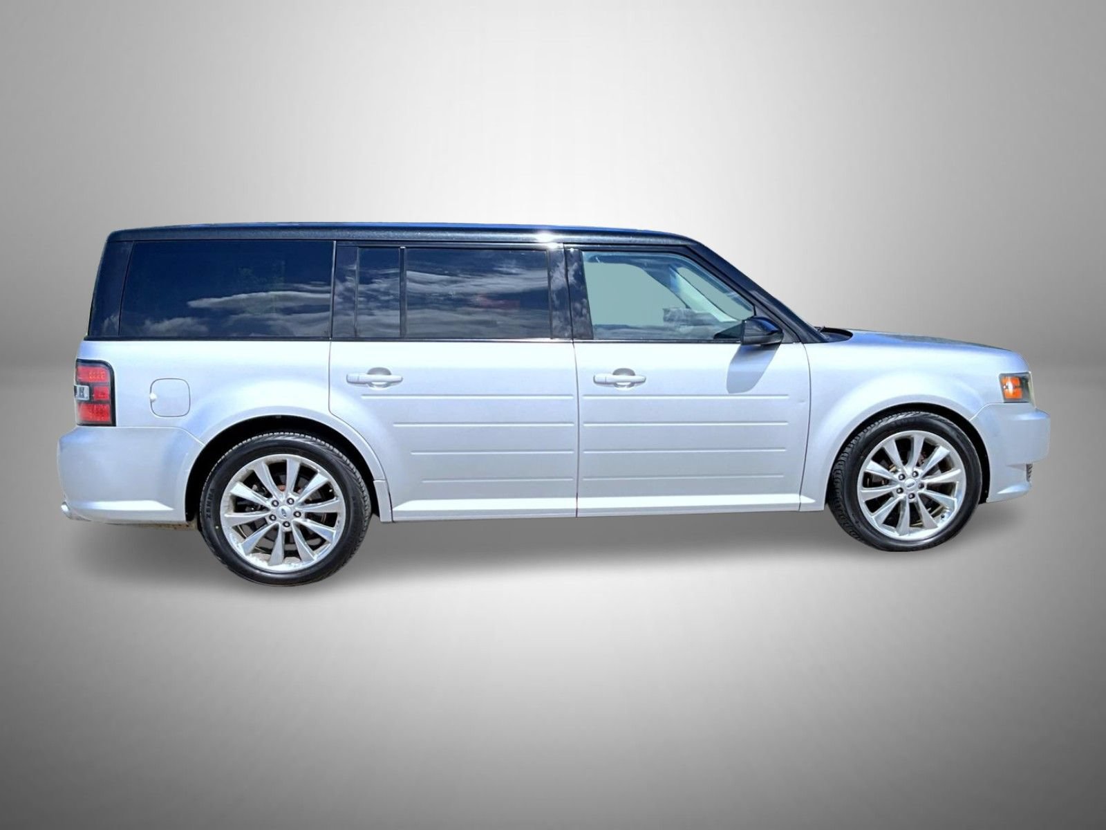 Used 2012 Ford Flex Titanium w/ Equipment Group Order Code AWD/4WD image 4