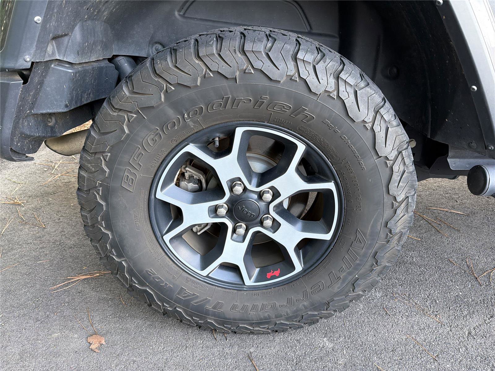 Used 2021 Jeep Wrangler Unlimited Rubicon AWD/4WD image 9