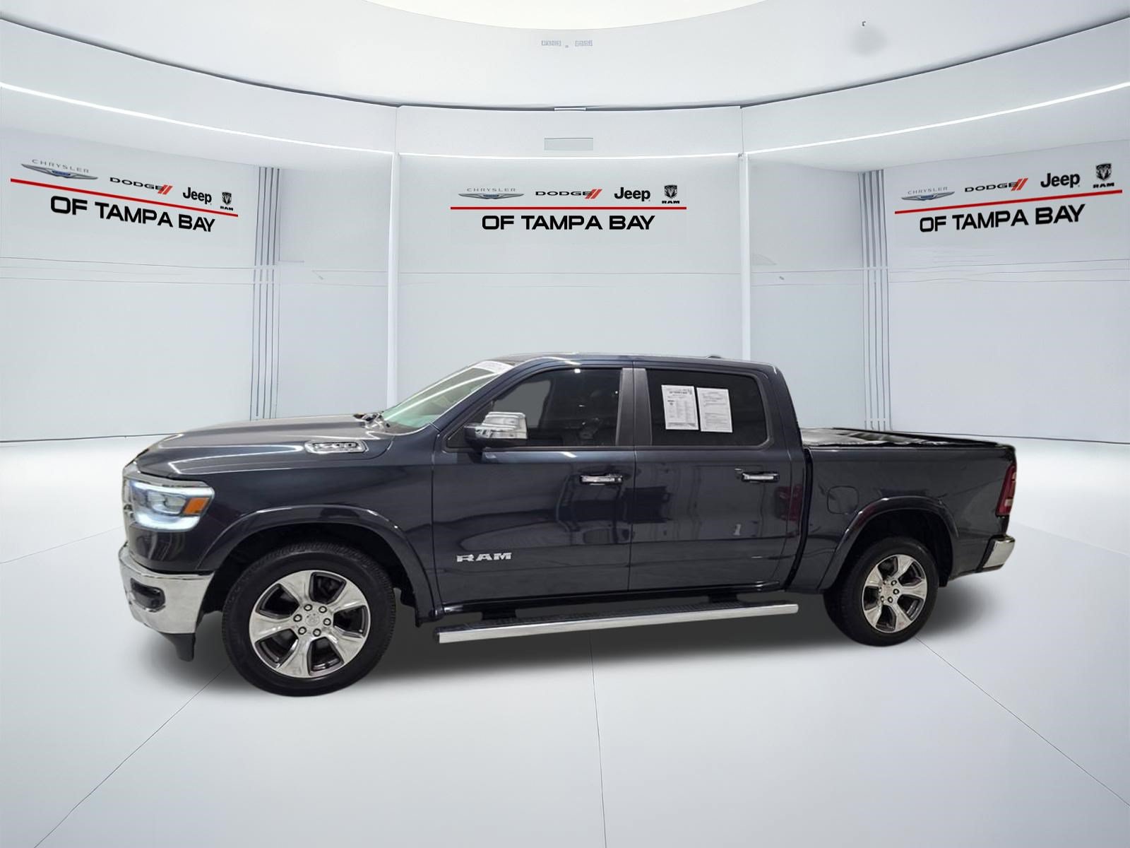 Used 2020 RAM 1500 Laramie RWD image 3