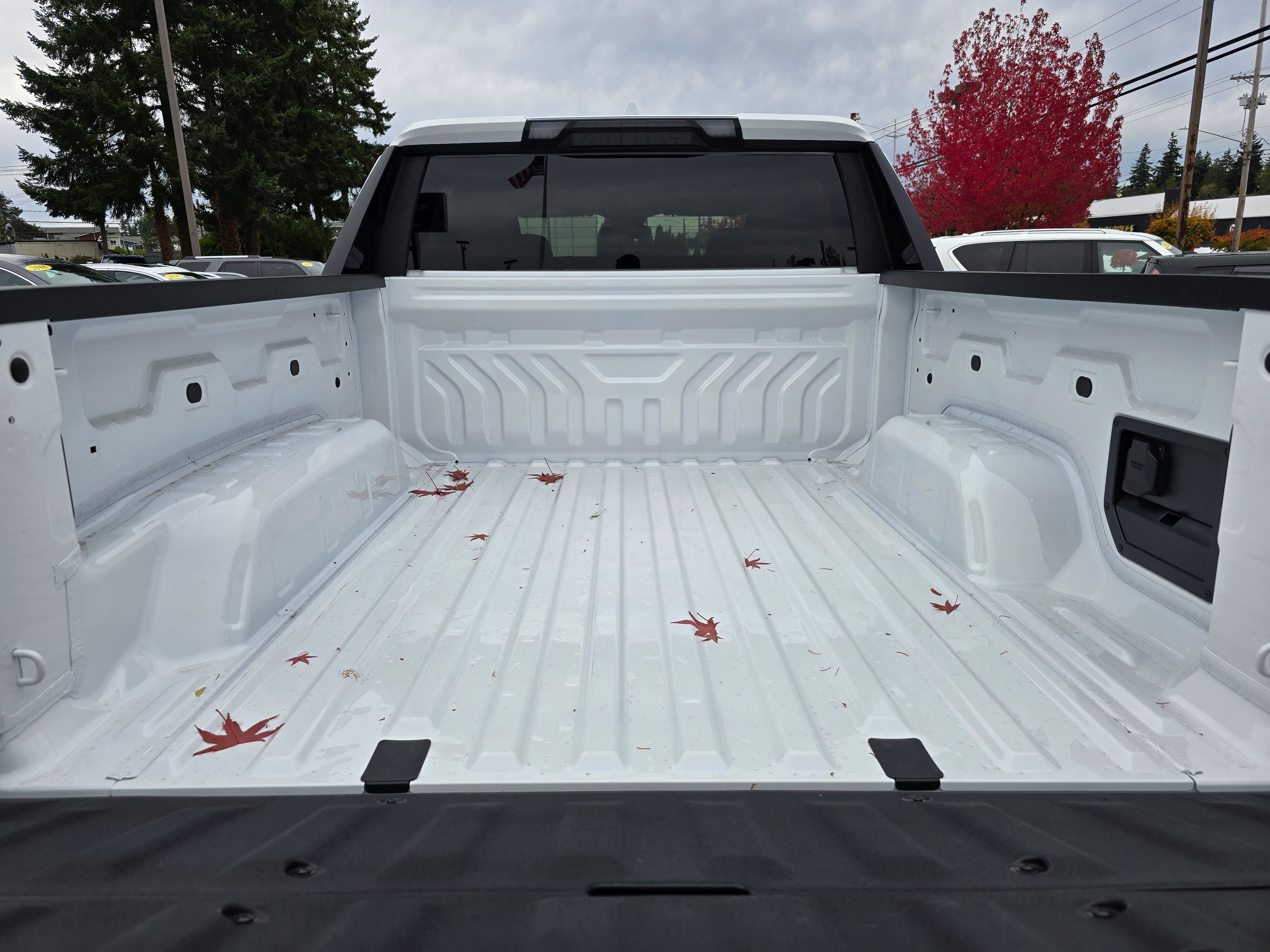 New 2026 GMC Sierra EV Elevation AWD/4WD image 14