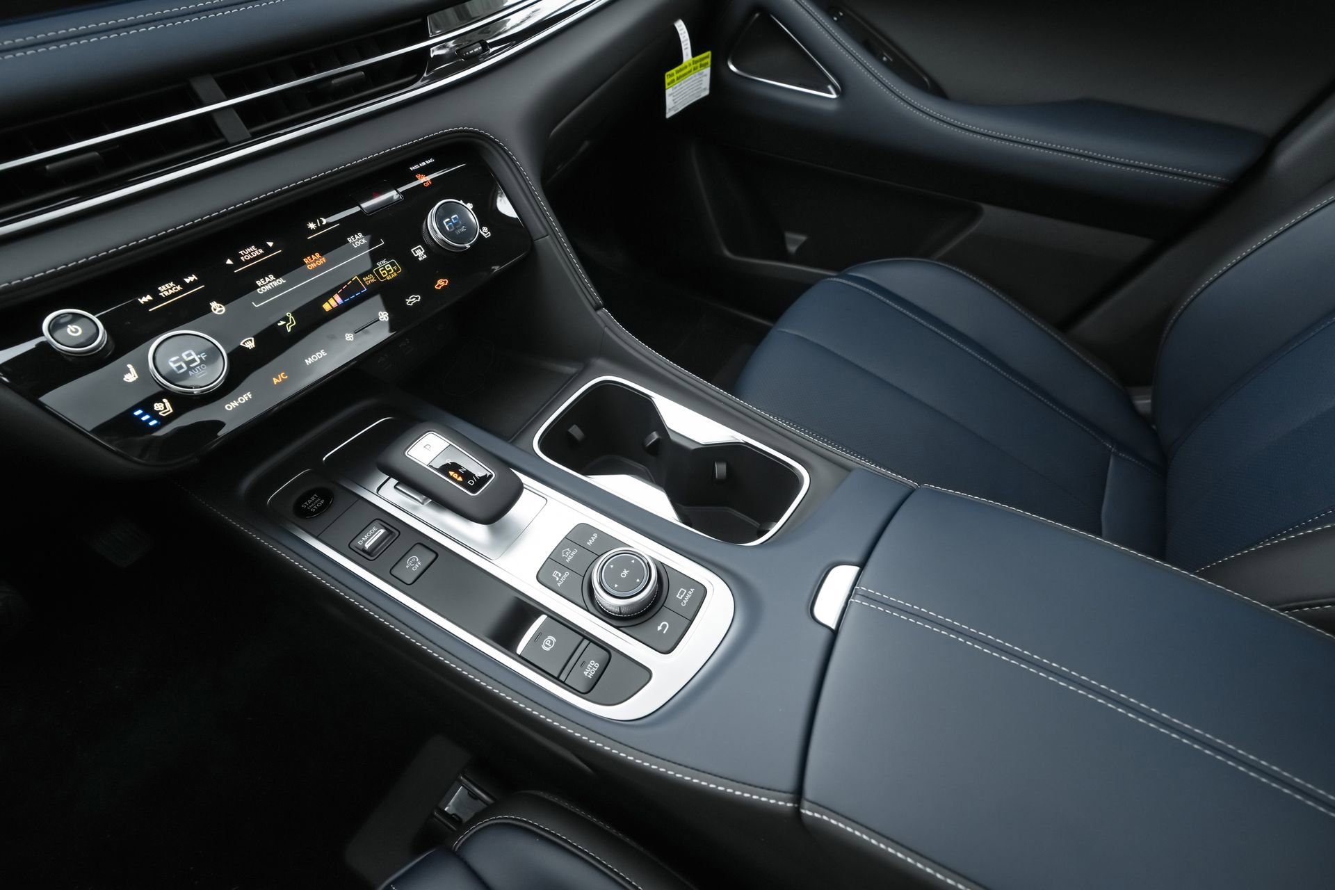 New 2026 INFINITI QX60 Sport w/ Dark Cargo Package image 10