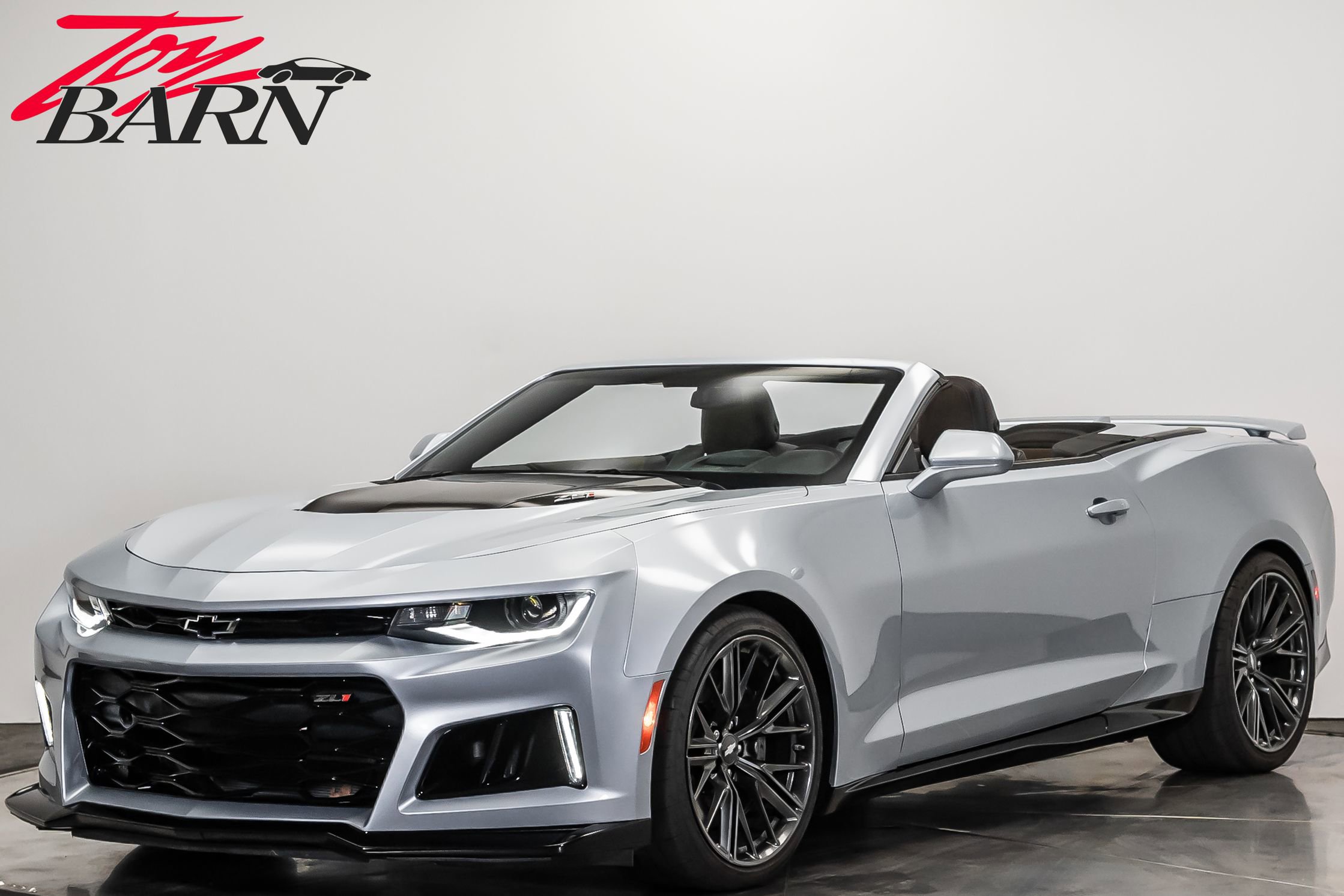 Used 2018 Chevrolet Camaro ZL1 image 1