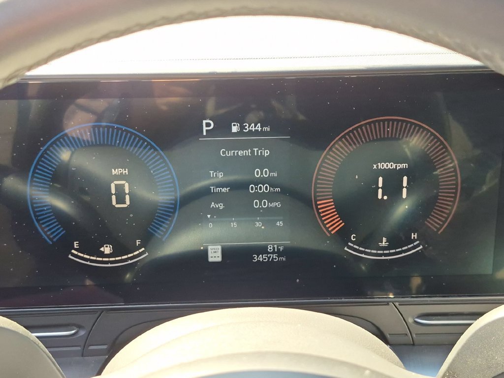 Used 2025 Hyundai Kona SEL FWD image 16