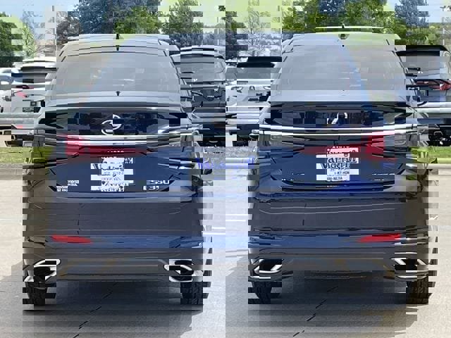 Used 2025 Lexus ES 350 Ultra Luxury w/ Accessory Package (Z2) image 5