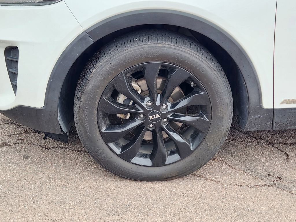 Used 2020 Kia Sorento S AWD/4WD image 10