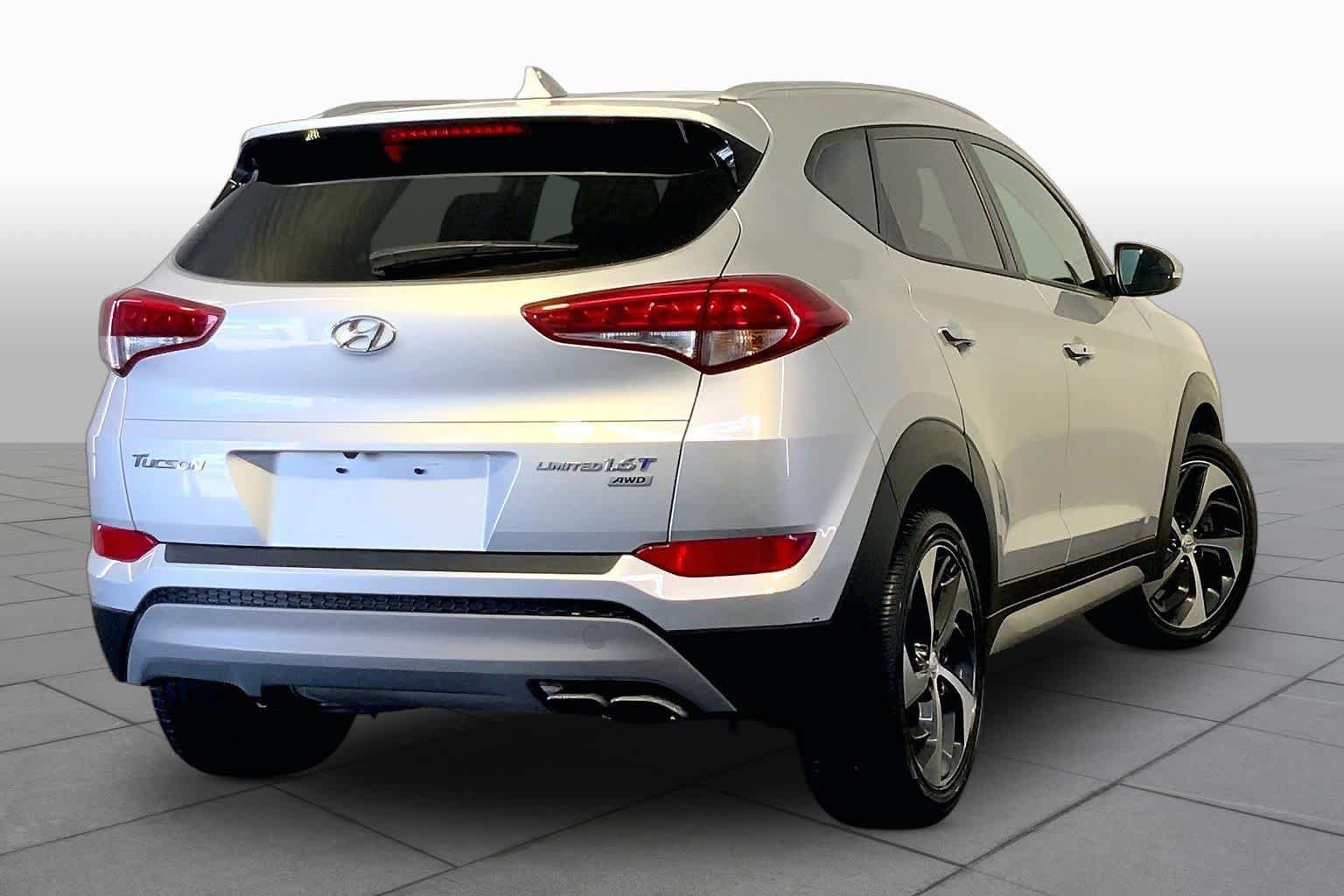 Used 2017 Hyundai Tucson Limited AWD/4WD image 13