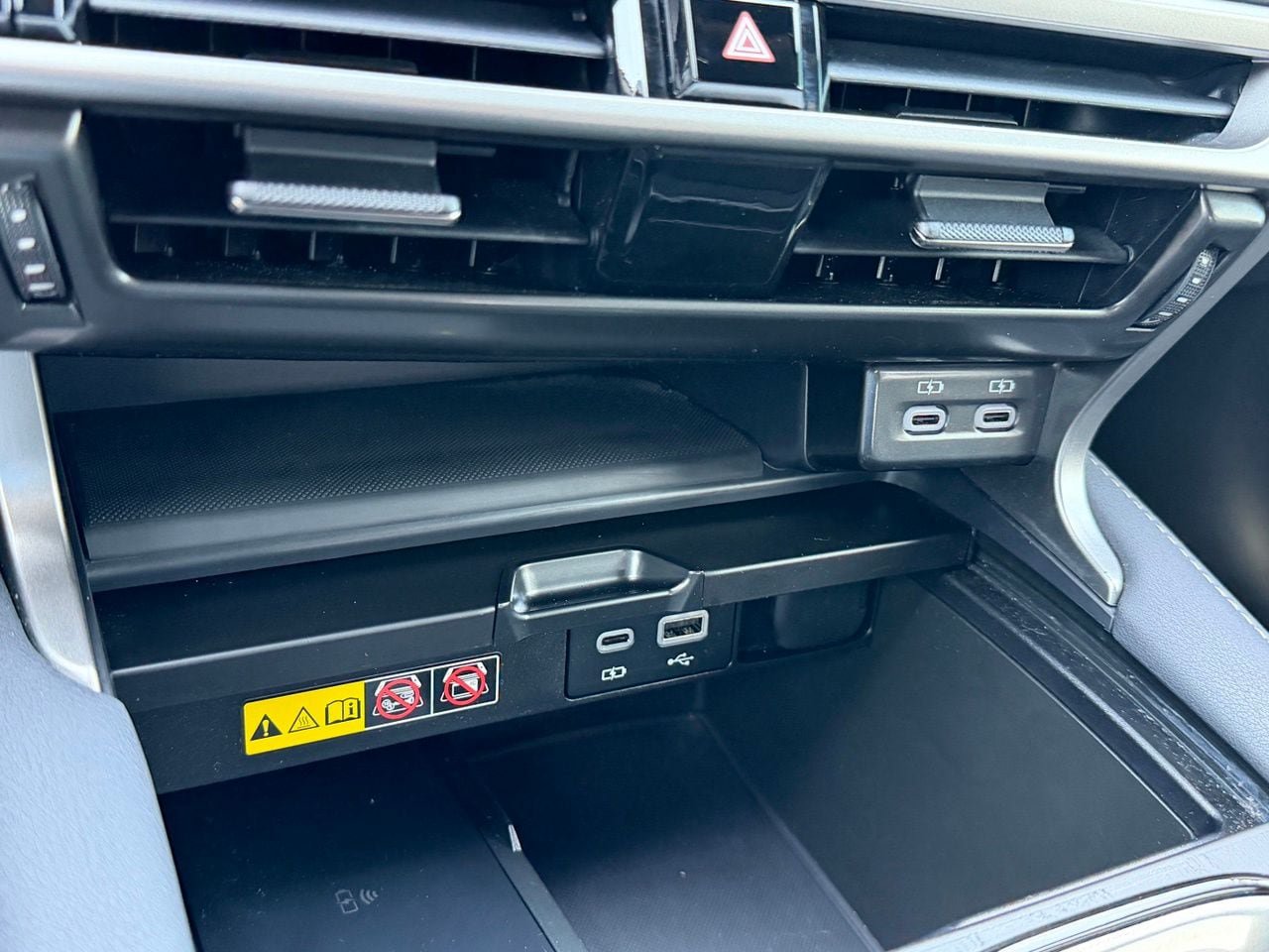 Used 2024 Lexus RX 350 FWD w/ Convenience Package image 23
