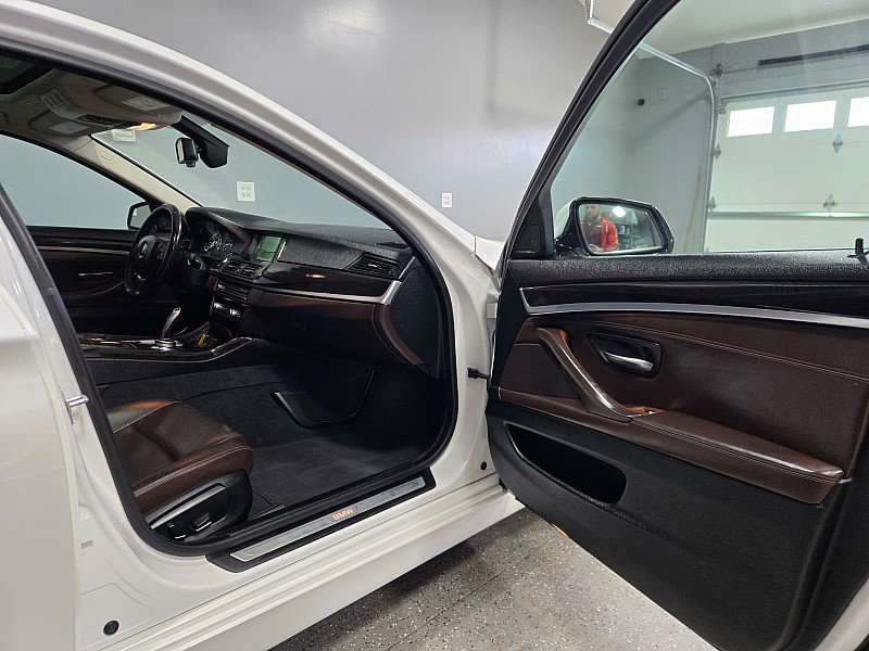 Used 2014 BMW 535i Sedan image 12