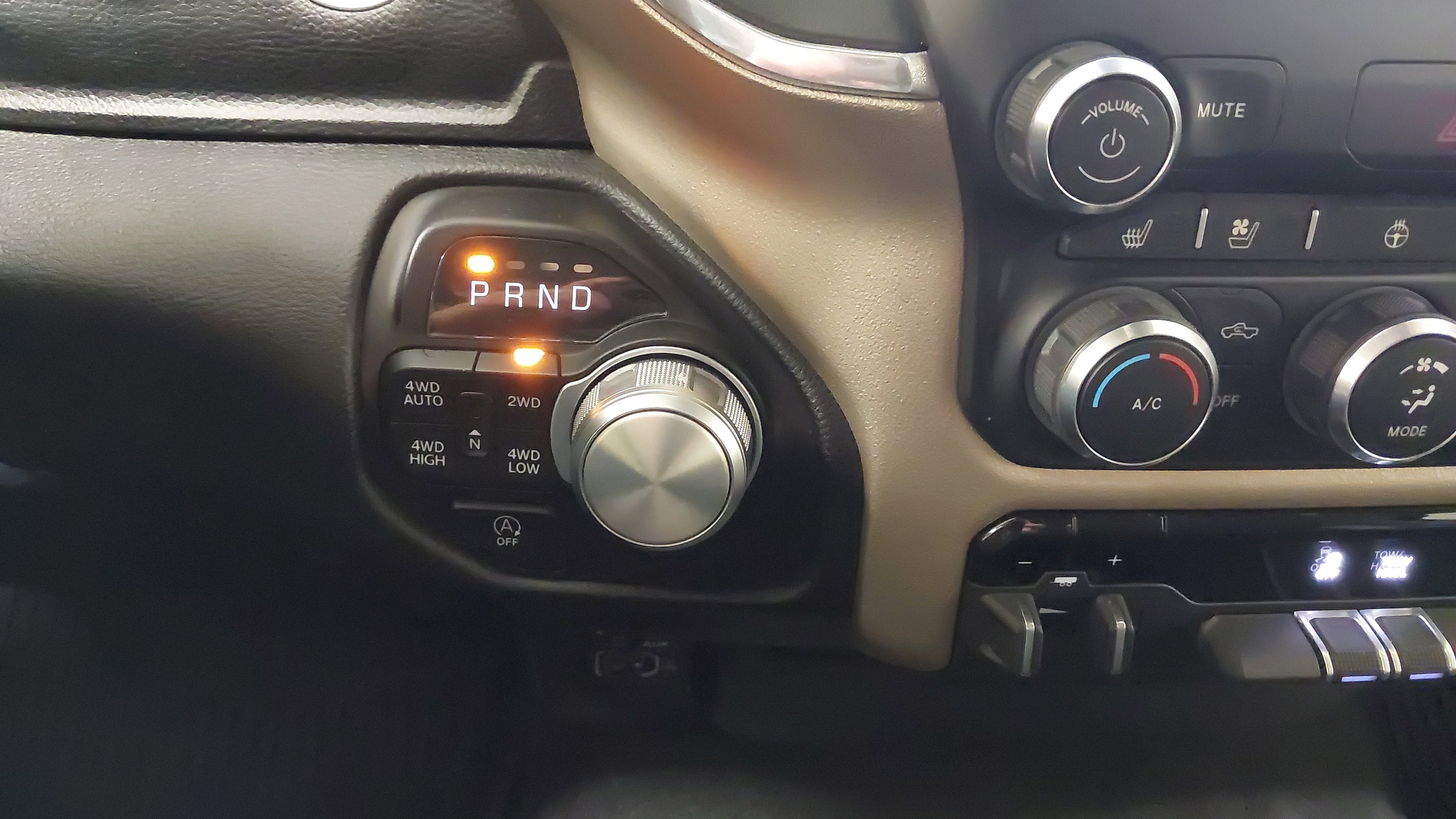 Used 2022 RAM 1500 Laramie AWD/4WD image 21