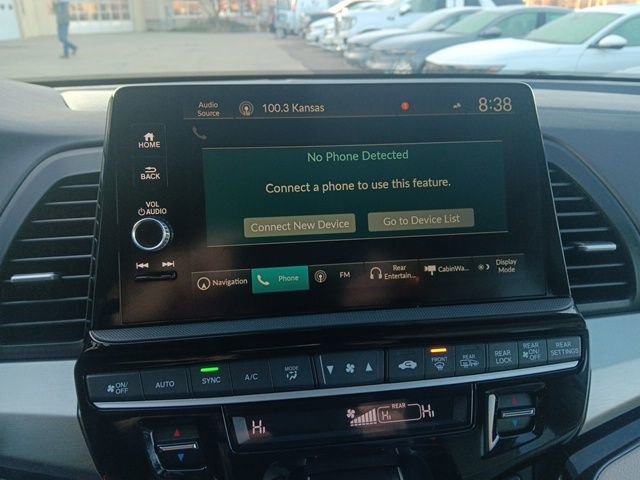 Used 2025 Honda Odyssey Touring image 18