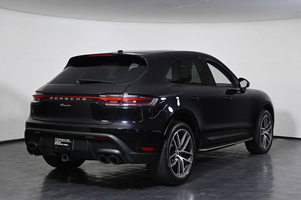 Certified 2023 Porsche Macan AWD/4WD image 7