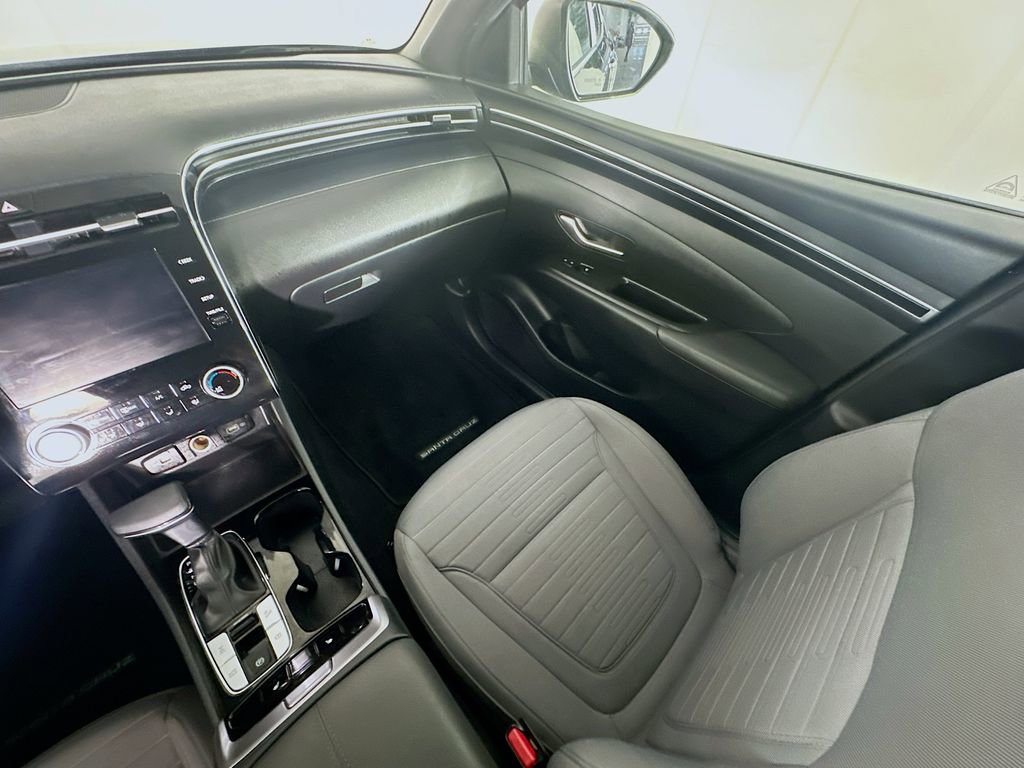 Used 2022 Hyundai Santa Cruz SEL image 11