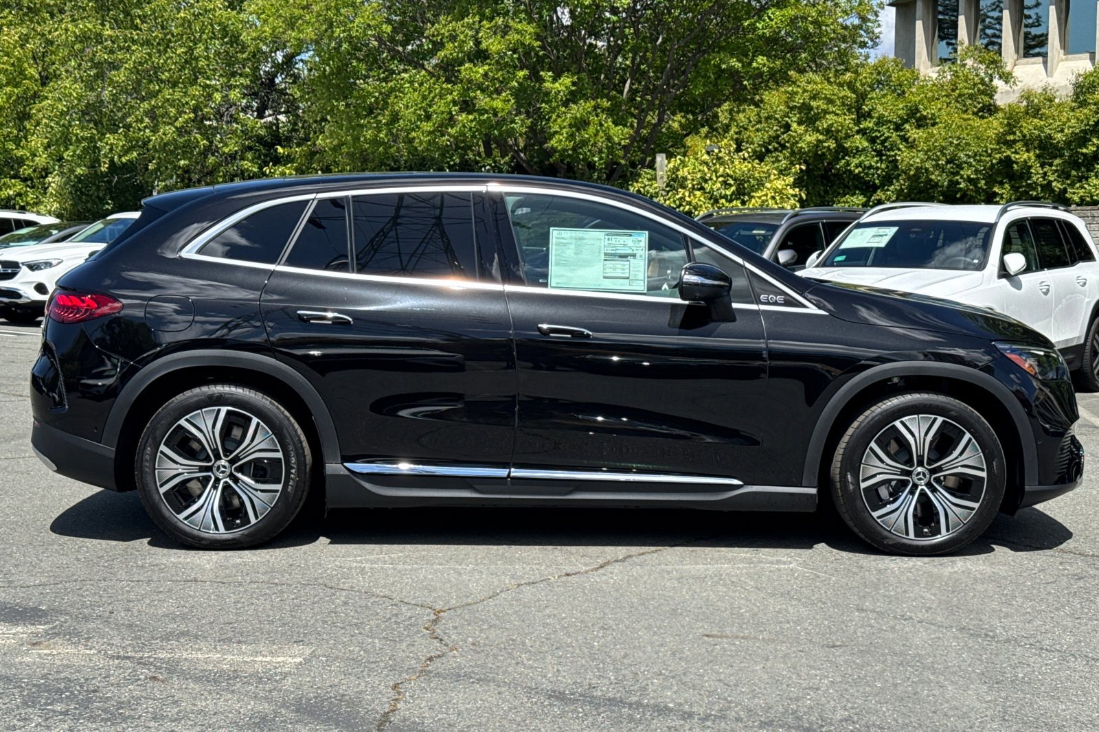 New 2025 Mercedes-Benz EQE 350+ 4MATIC SUV image 2