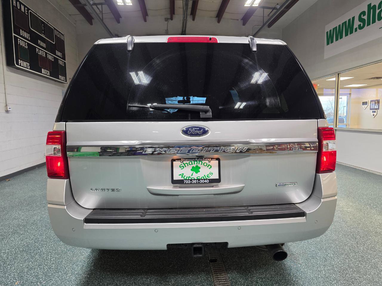 Used 2017 Ford Expedition EL Limited image 16