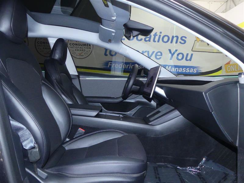 Used 2025 Tesla Model 3 Long Range RWD image 7