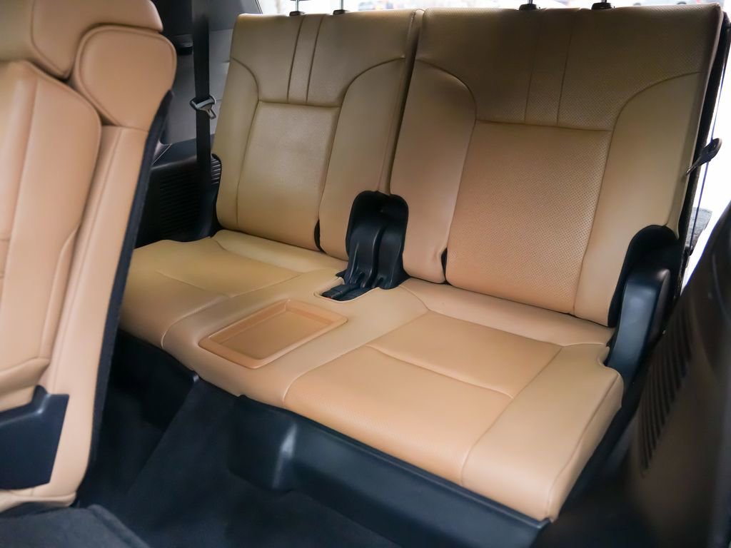 Used 2025 Lexus LX 700h Luxury w/ Appearance Package image 19