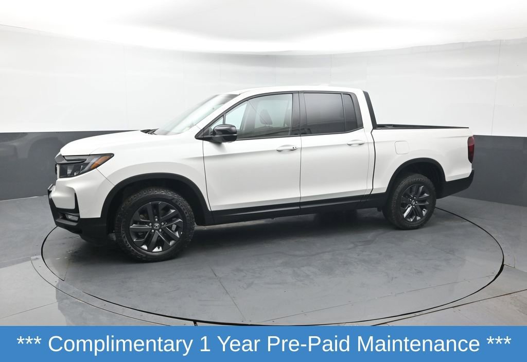 Certified 2023 Honda Ridgeline Sport image 2