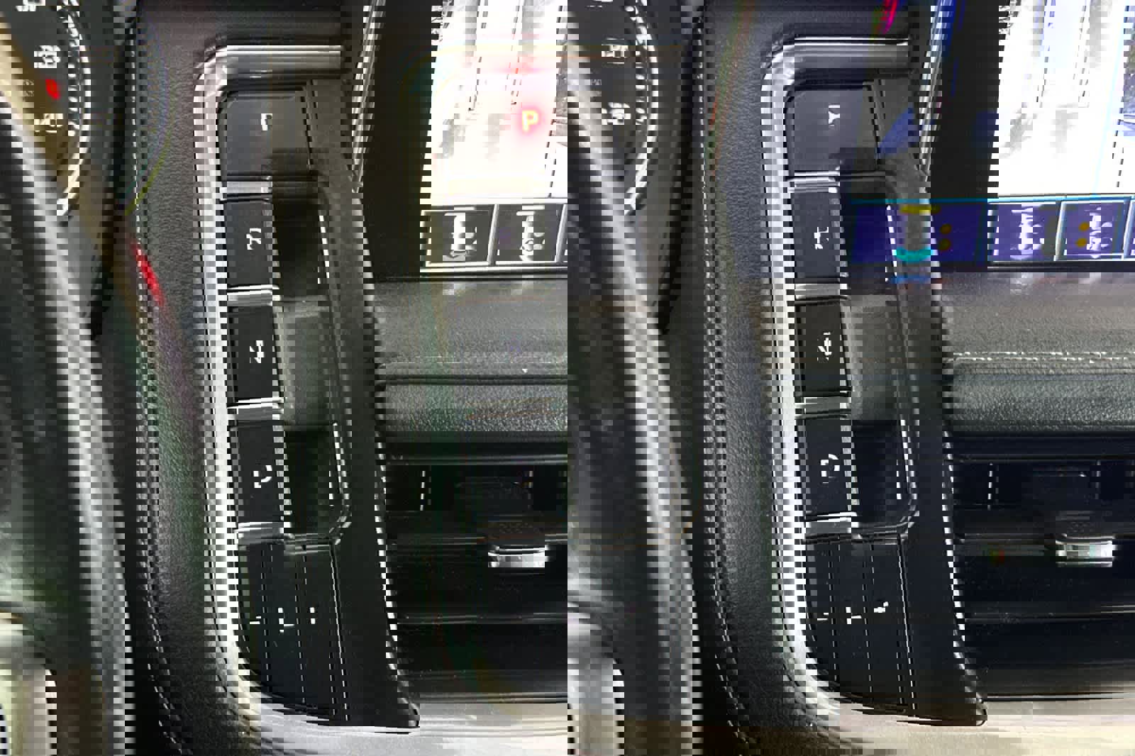 Used 2021 Chevrolet Tahoe Z71 w/ Z71 Signature Package image 25