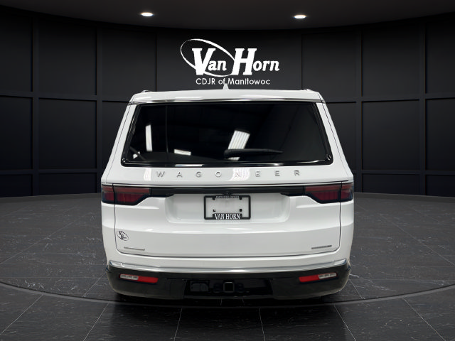 Used 2023 Jeep Wagoneer Series III w/ Rear Seat Video Group 1 AWD/4WD image 6