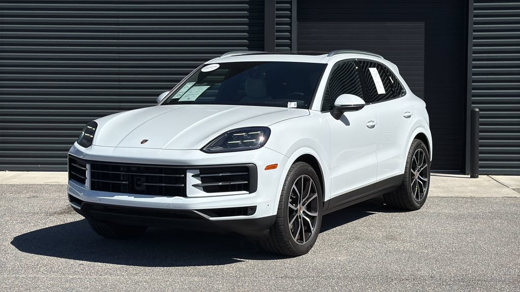 Certified 2026 Porsche Cayenne AWD/4WD image 1