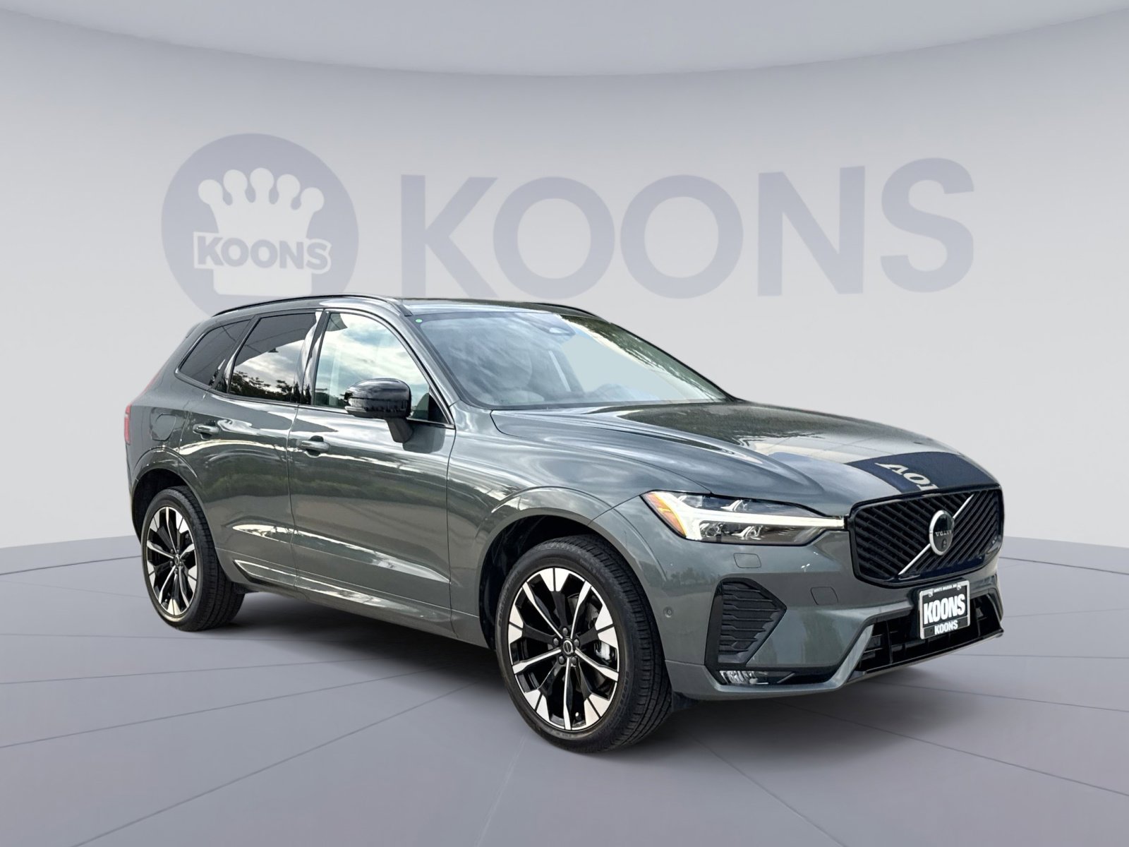 Certified 2026 Volvo XC60 B5 Ultra w/ Climate Package AWD/4WD image 10