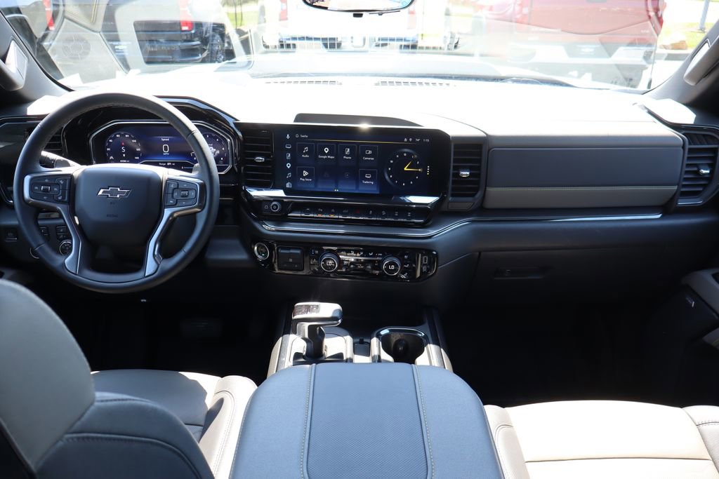 Used 2023 Chevrolet Silverado 1500 ZR2 w/ Technology Package AWD/4WD image 20