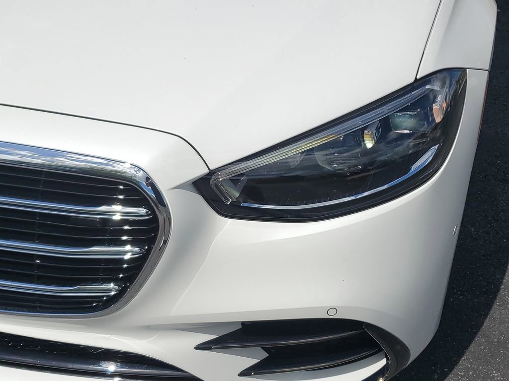 Used 2025 Mercedes-Benz S 580 4MATIC Sedan image 10