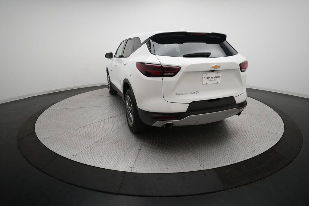 Used 2025 Chevrolet Blazer LT image 33