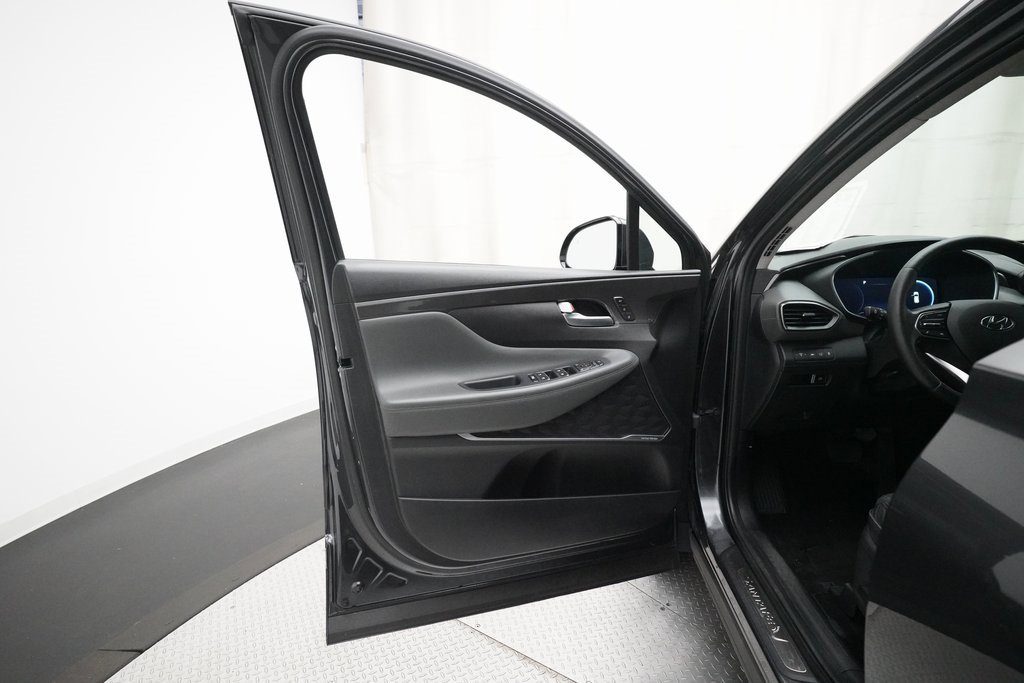 Used 2021 Hyundai Santa Fe Limited image 28