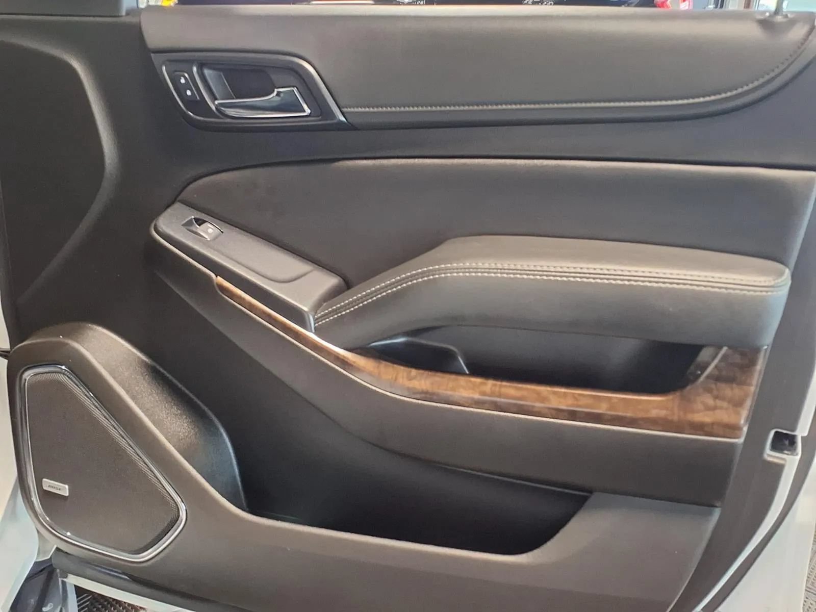 Used 2019 Chevrolet Tahoe LT AWD/4WD image 13