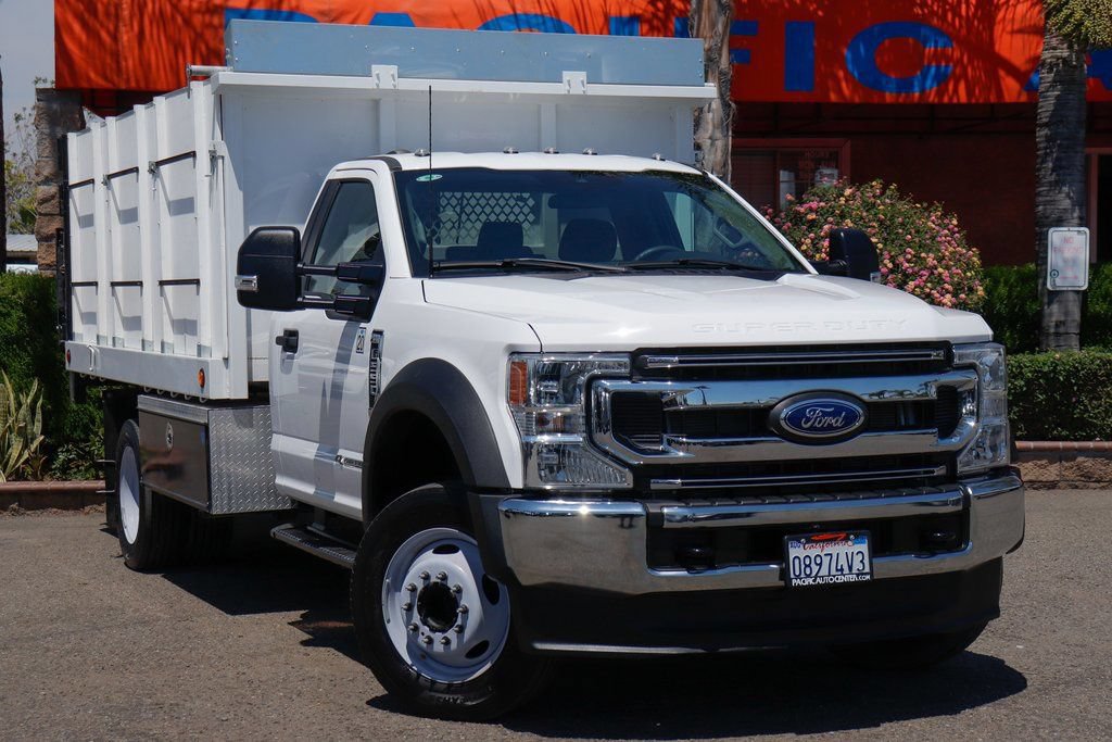 Used 2022 Ford F550 2WD Regular Cab Super Duty w/ XLT Value Package image 2