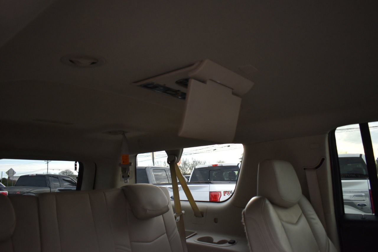 Used 2020 Cadillac Escalade ESV Premium Luxury image 47