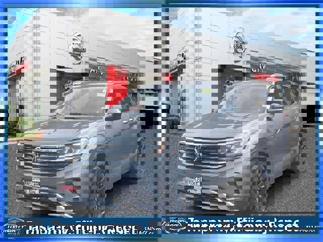 Used 2022 Volkswagen Atlas Cross Sport SE image 4