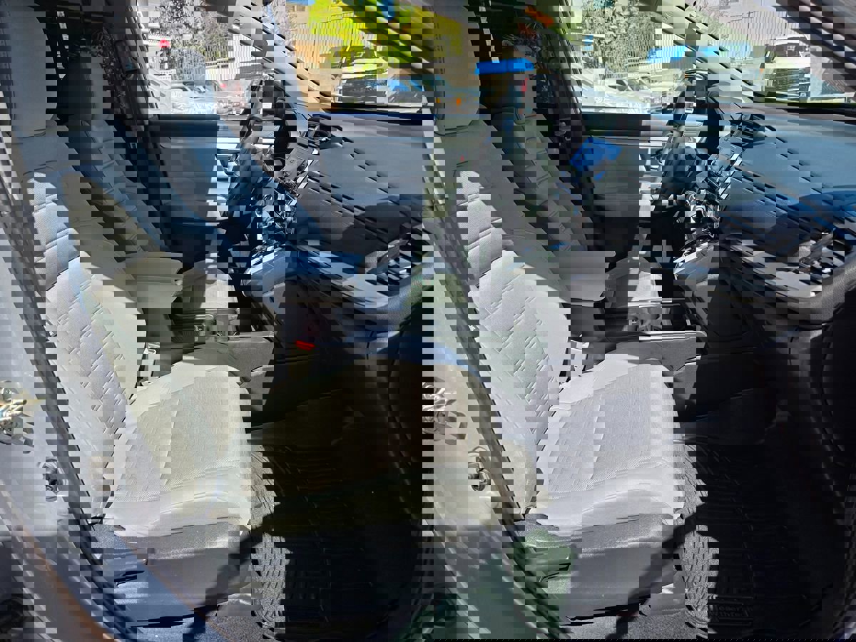 Used 2019 Honda CR-V LX image 15