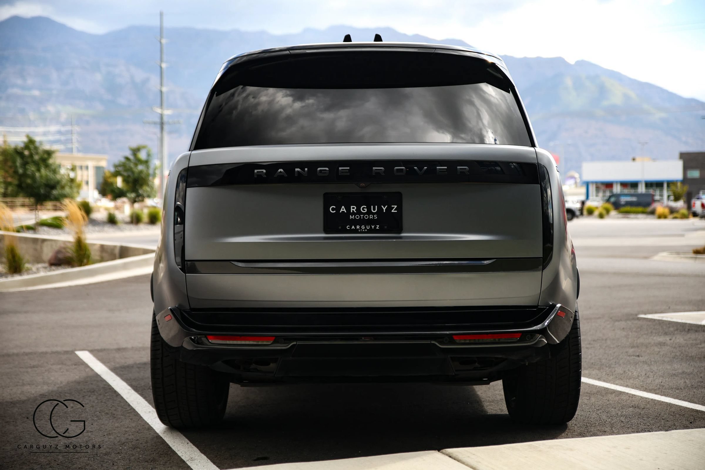 Used 2023 Land Rover Range Rover SE AWD/4WD image 11