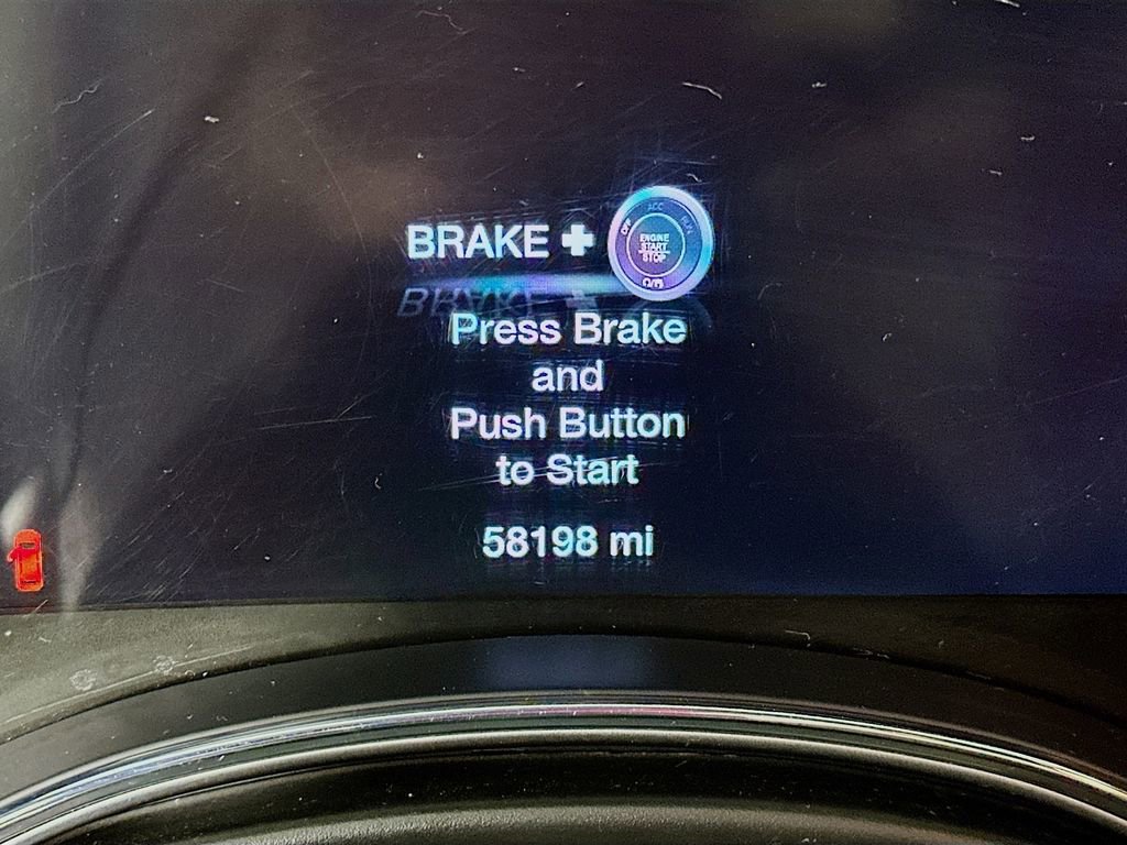 Certified 2022 Jeep Grand Cherokee Laredo X image 21