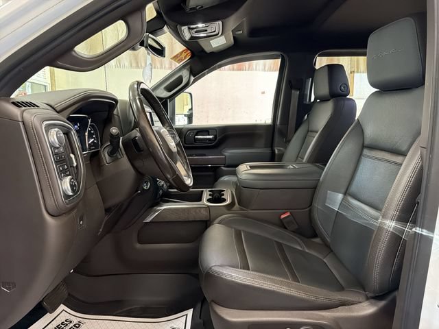 Certified 2022 GMC Sierra 3500 Denali AWD/4WD image 11