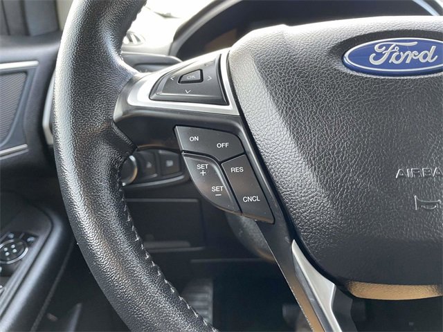 Used 2022 Ford Edge SEL image 24