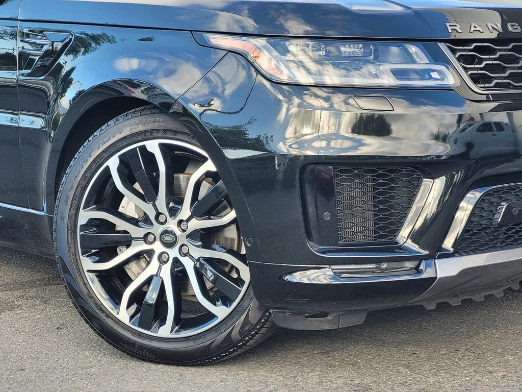 Used 2021 Land Rover Range Rover Sport HSE Silver Edition image 4